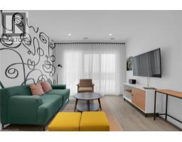 15 GLEBE Street UnitNo. 605 - 5