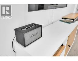 15 GLEBE Street UnitNo. 605 - 8