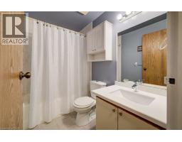 55 GREEN VALLEY Drive UnitNo. 1710 - 16