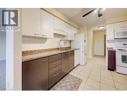 55 GREEN VALLEY Drive UnitNo. 1710 - 8