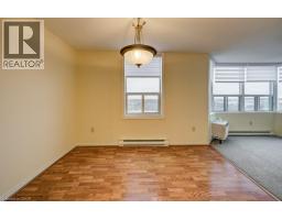 55 GREEN VALLEY Drive UnitNo. 1710 - 9