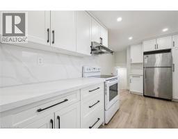 116 MARKWOOD Drive - 13