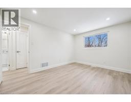 116 MARKWOOD Drive - 18