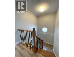 443 LAUSANNE Crescent - 32