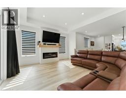 9 MACNEIL Court - 12