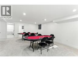 9 MACNEIL Court - 21