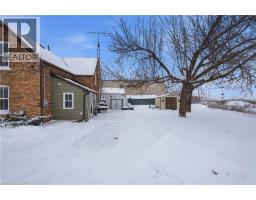 43 MAIN Street N - 23