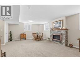 16 PICCADILLY Square - 22