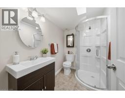 16 PICCADILLY Square - 24