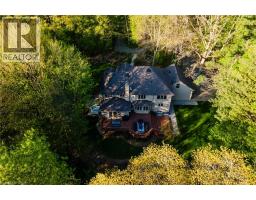 18 ELDER Crescent - 5