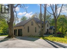 18 ELDER Crescent - 6