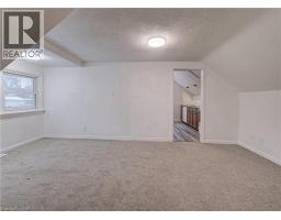 186 WELLINGTON Street - 14