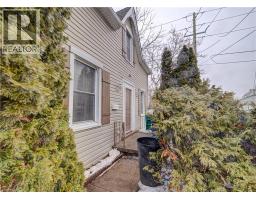 186 WELLINGTON Street - 2