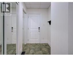 186 WELLINGTON Street - 22