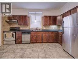 186 WELLINGTON Street - 25