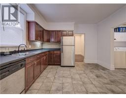 186 WELLINGTON Street - 28