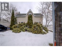 186 WELLINGTON Street - 3