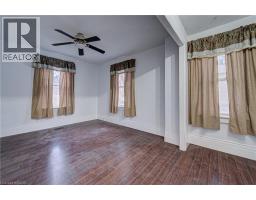 186 WELLINGTON Street - 36