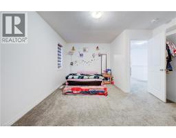 82 CASTLEBAY Street - 27