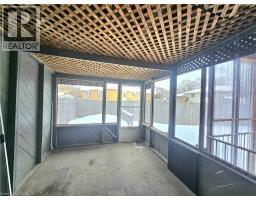 92 COPPERFIELD Crescent - 19