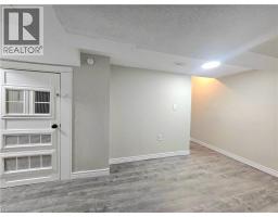 92 COPPERFIELD Crescent - 27