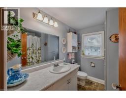 49 W DAVIS Street W - 13