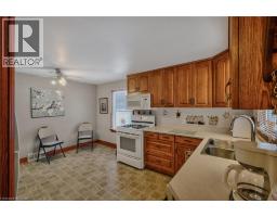 49 W DAVIS Street W - 18