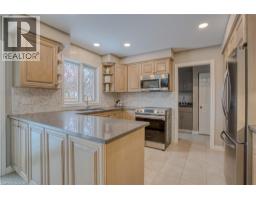 184 ROXTON Drive UnitNo. 16 - 20