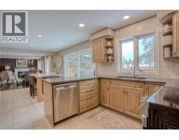 184 ROXTON Drive UnitNo. 16 - 21