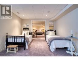 184 ROXTON Drive UnitNo. 16 - 42