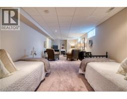 184 ROXTON Drive UnitNo. 16 - 43