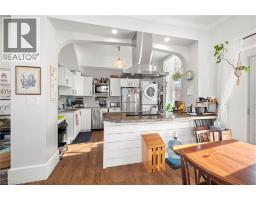 566-570 MAIN Street E - 14