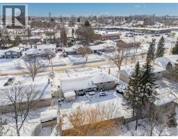 376 GREENBROOK Drive - 34