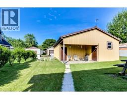 12 WILLOW Avenue - 25