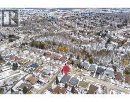 556 STANWOOD Crescent - 4