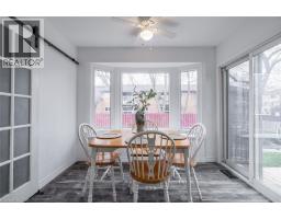 111 KING Street E - 13