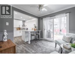 111 KING Street E - 7