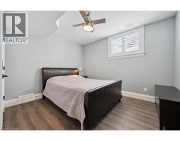 120 VILLAGE Road - 35