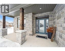 120 VILLAGE Road - 4