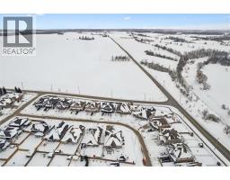 120 VILLAGE Road - 48