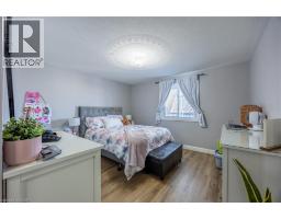 62 BECKETT Boulevard - 11