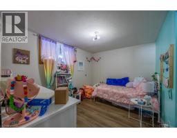 62 BECKETT Boulevard - 17