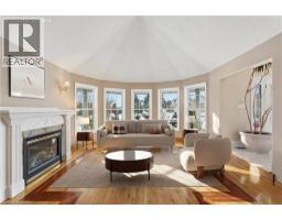 15 ROYAL YORK Court - 10