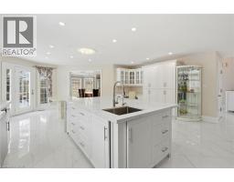 15 ROYAL YORK Court - 6