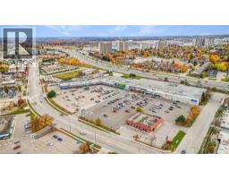 110 FERGUS Avenue UnitNo. 40 - 4