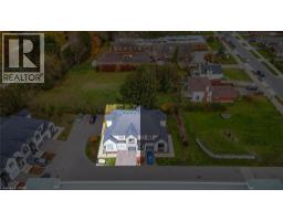 110 FERGUS Avenue UnitNo. 40 - 5