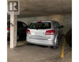 55 GREEN VALLEY Drive UnitNo. 1812 - 41