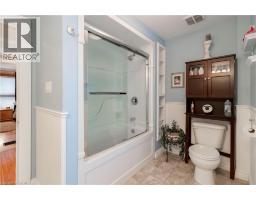 46 MAIN Street S - 31