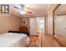 46 MAIN Street S - 33