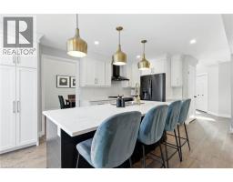 2 CALEDONIA Avenue - 12